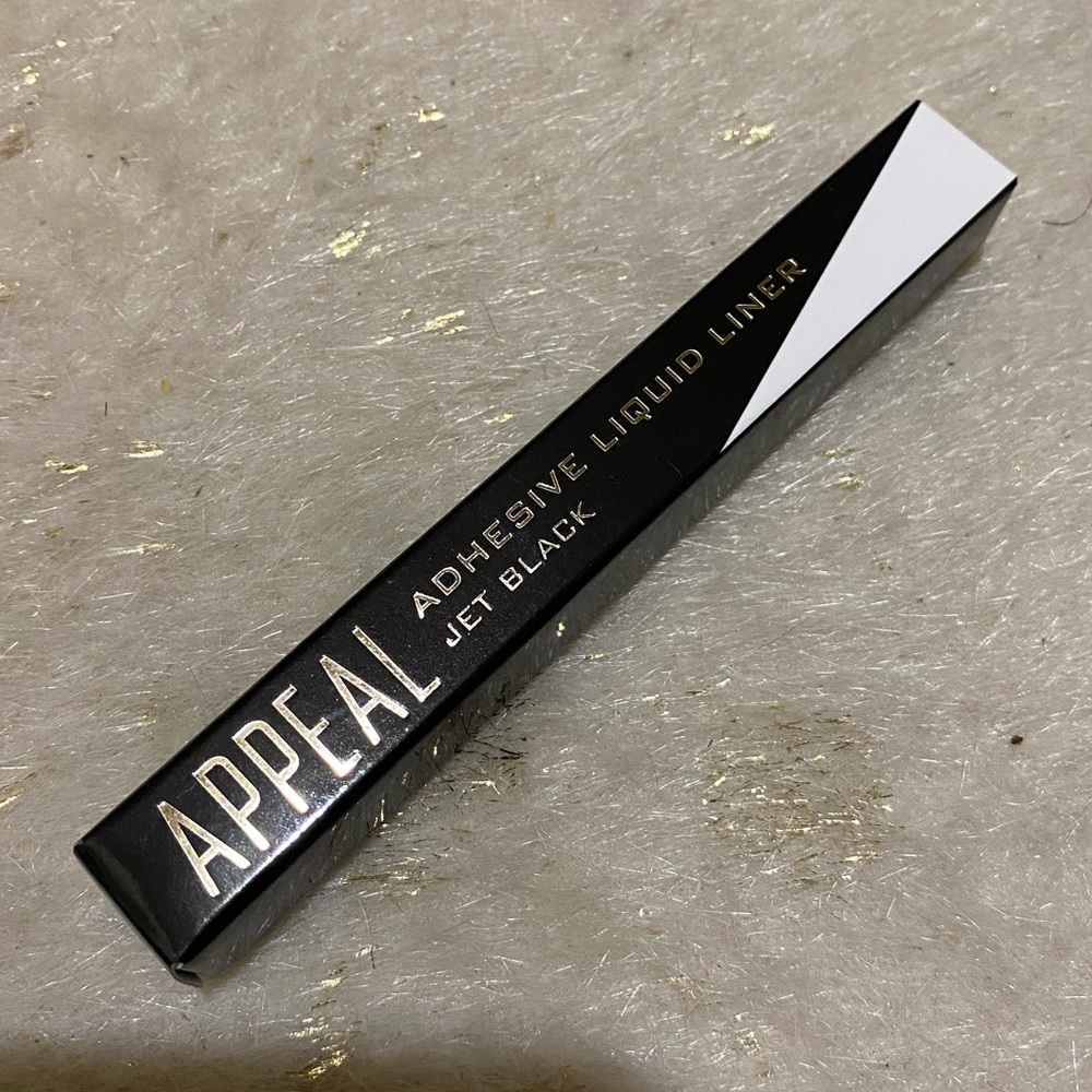 Appeal adhesive liquid eyeliner